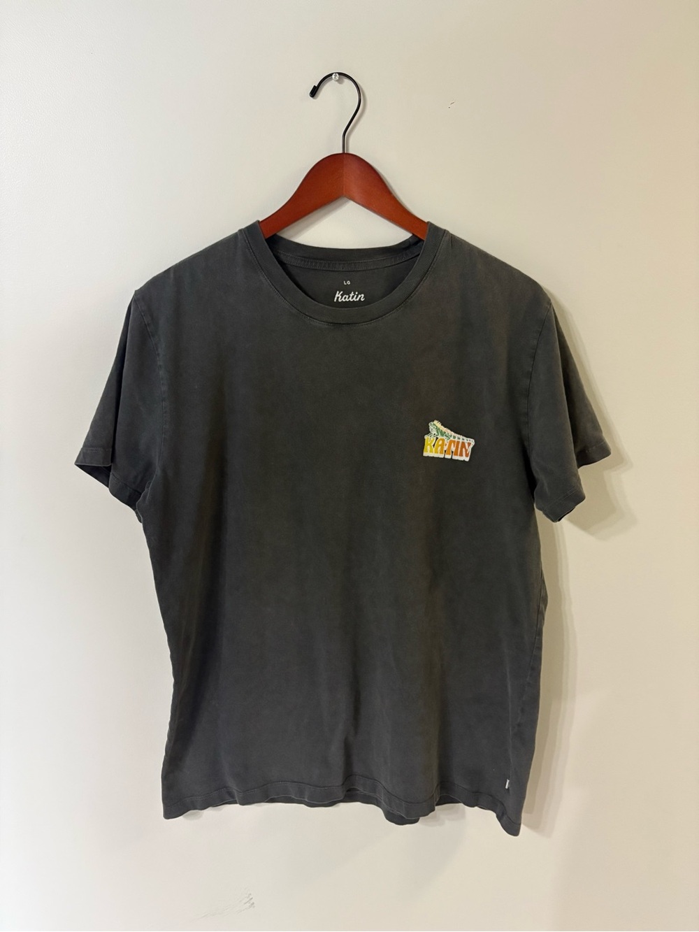 LG Short Sleeve Crewneck Tee in Charcoal with Small Multi-Color Patch